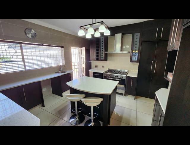 4 BEDROOM HOUSE FOR SALE IN RANDHART